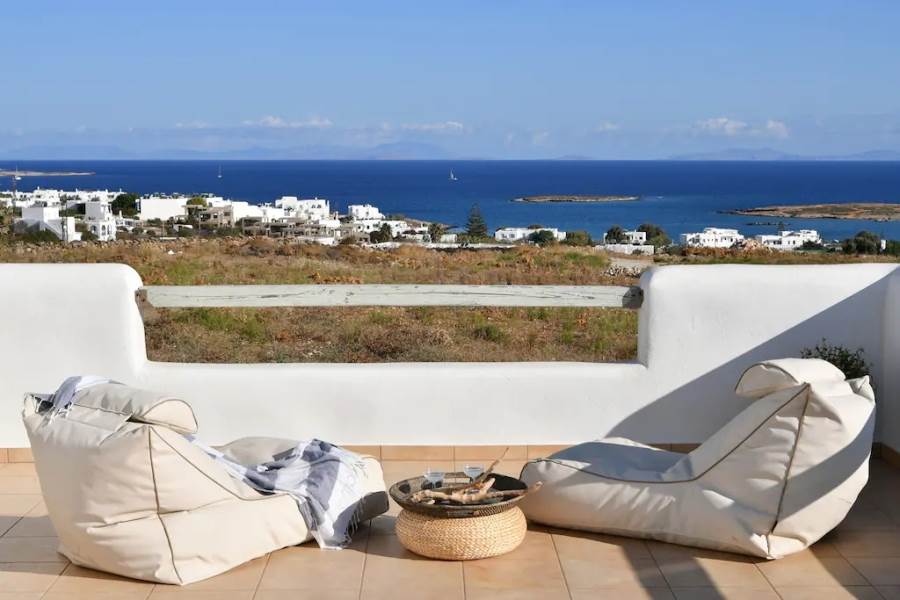 (For Sale) Residential Villa || Cyclades/Paros - 200 Sq.m, 5 Bedrooms, 1.650.000€ 