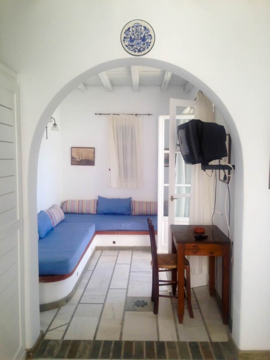 (For Sale) Residential Apartment || Cyclades/Paros - 169 Sq.m, 4 Bedrooms, 880.000€ 