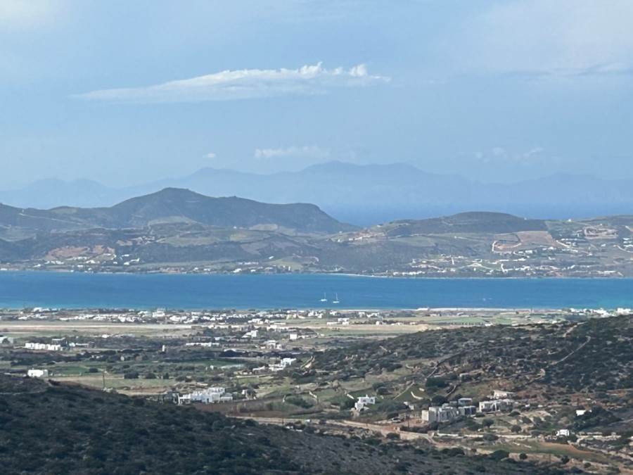 (For Sale) Land Plot || Cyclades/Paros - 11.500 Sq.m, 460.000€ 