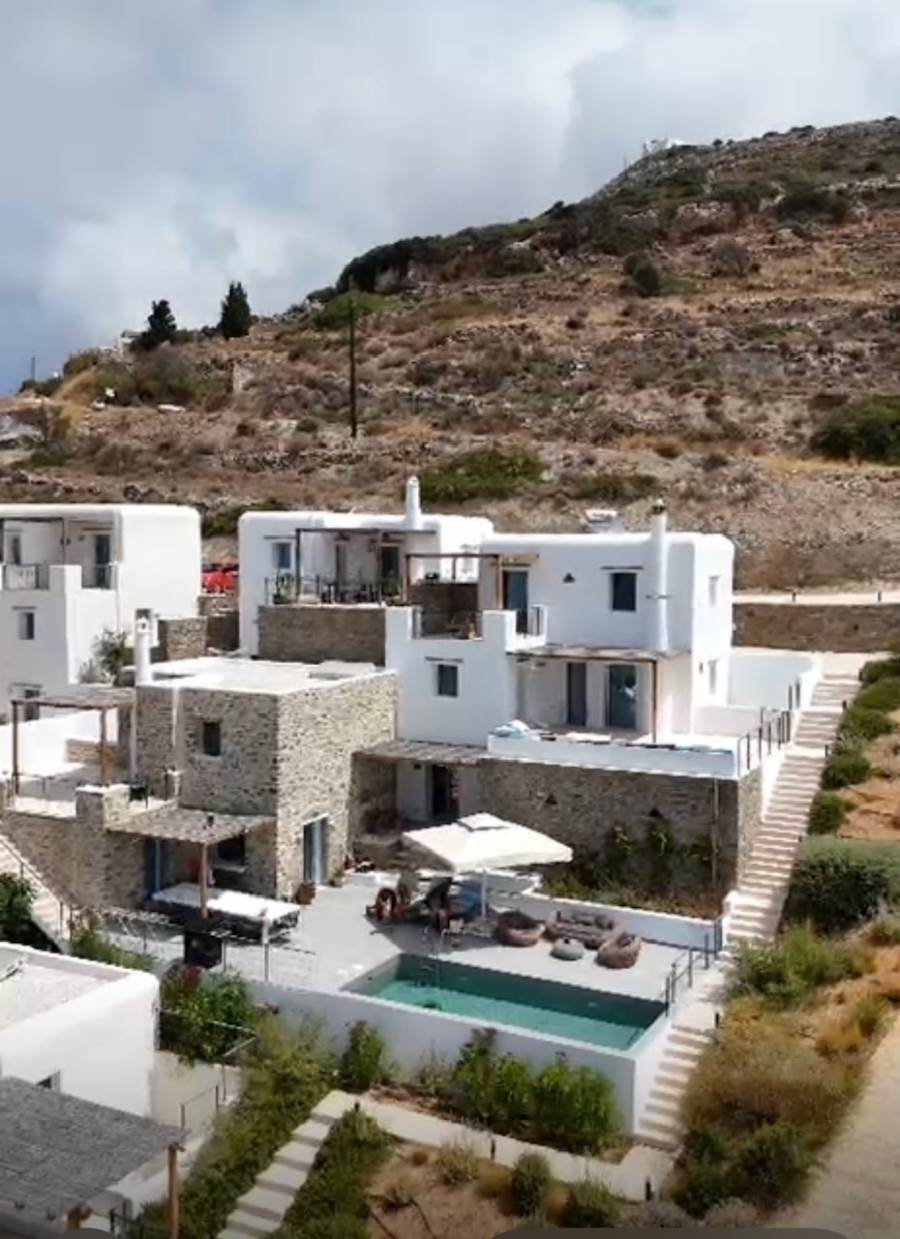 (For Sale) Residential Detached house || Cyclades/Paros - 112 Sq.m, 2 Bedrooms, 600.000€ 